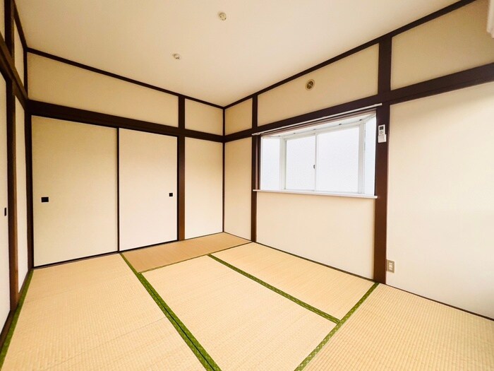 ユ－ハイツの居室