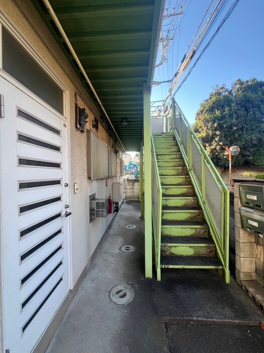 ユ－ハイツのエントランス部分