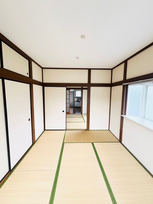 ユ－ハイツの居室