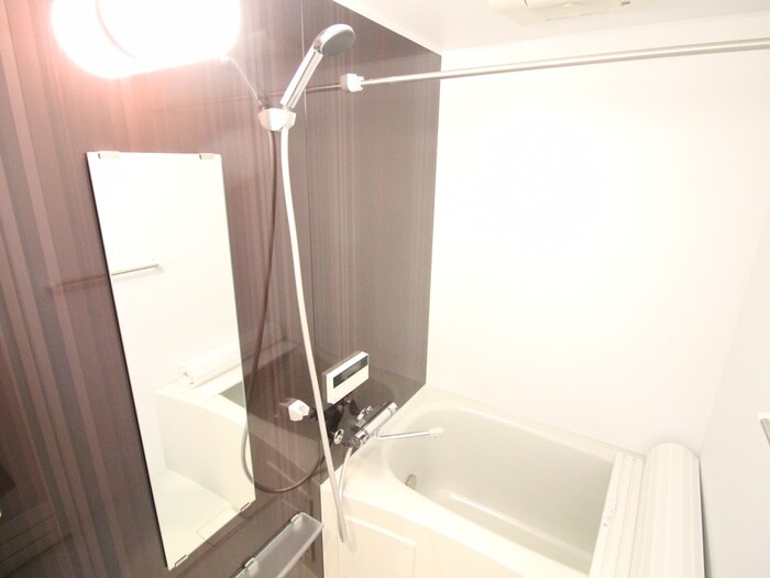 物件内観写真13　(バス／シャワールーム等)