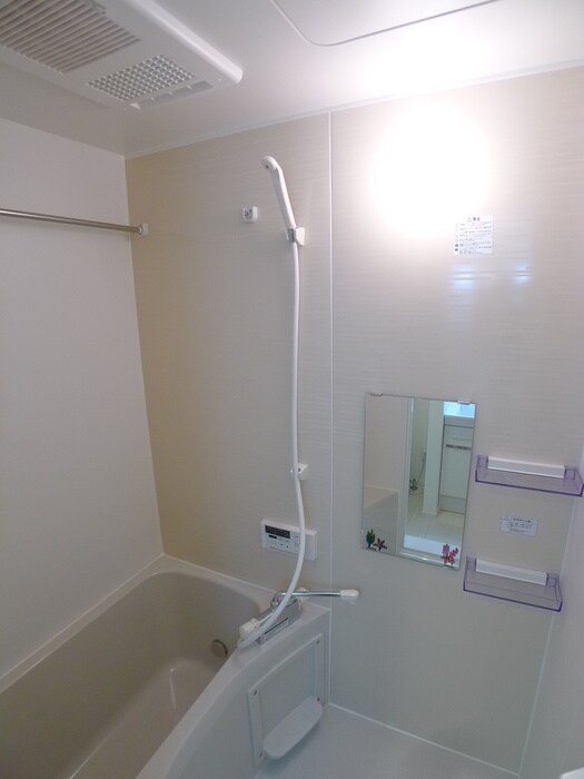 物件内観写真9　(バス／シャワールーム等)