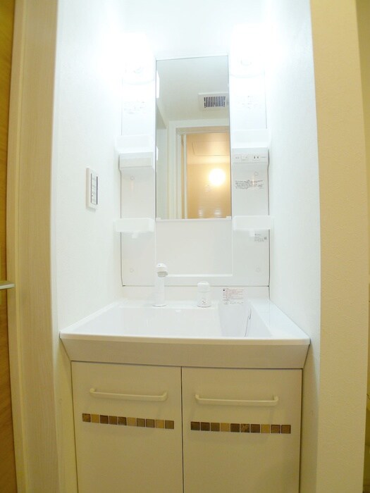 物件内観写真10　(洗面)