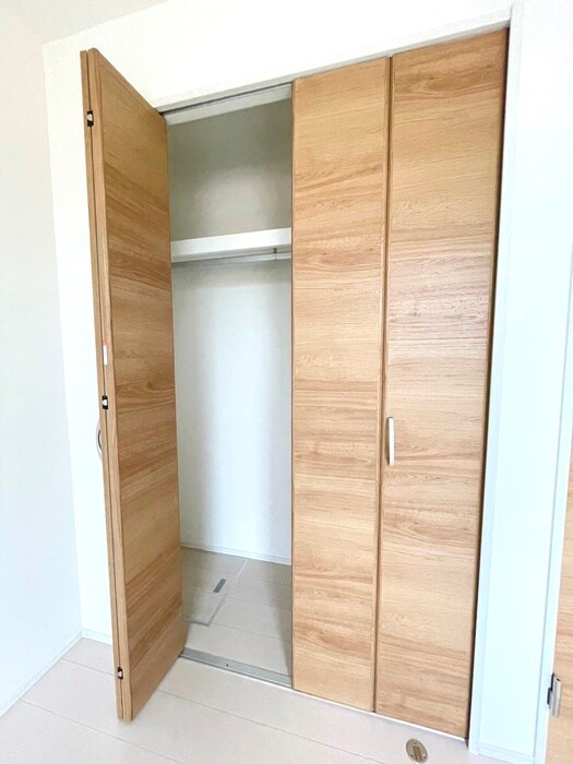 物件内観写真18　(収納)