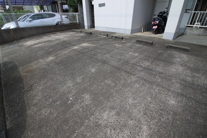 物件外観写真4　(外観写真)