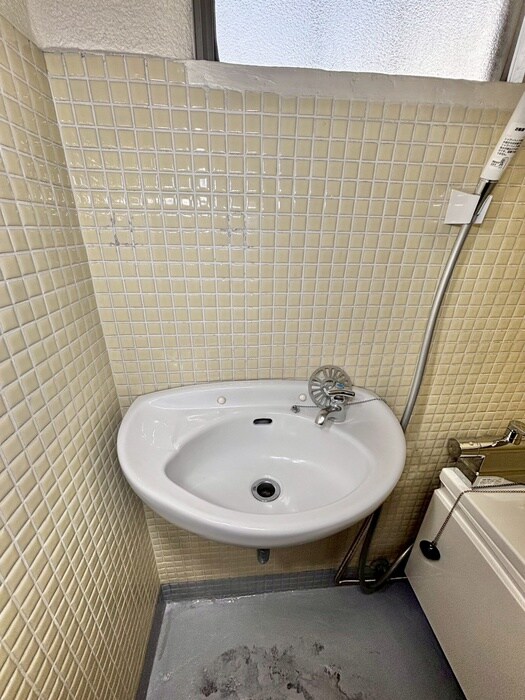 物件内観写真11　(洗面)