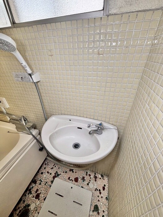 物件内観写真11　(洗面)