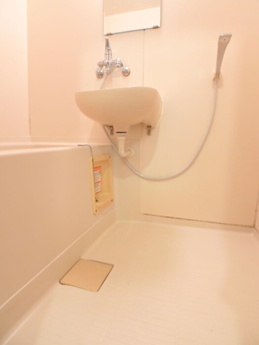 物件内観写真13　(バス／シャワールーム等)