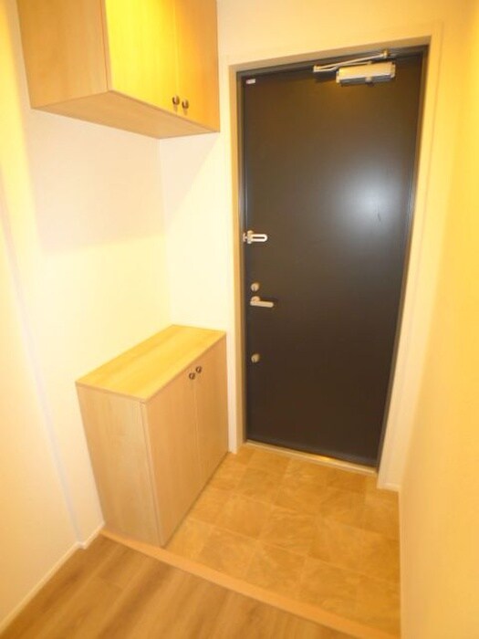 物件内観写真20　(玄関)