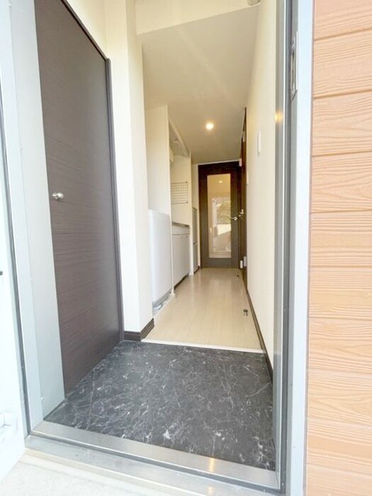 物件内観写真6　(廊下)