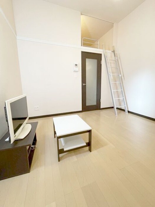 物件内観写真9　(居室)