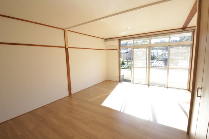 物件内観写真9　(居室)