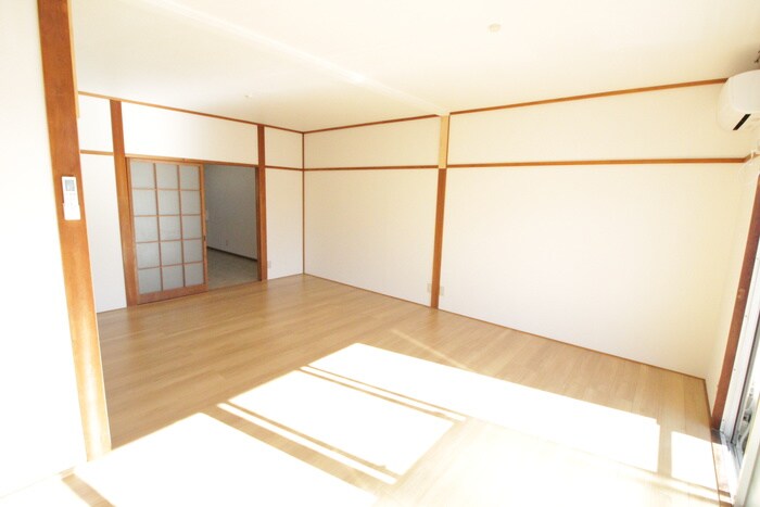 物件内観写真11　(居室)