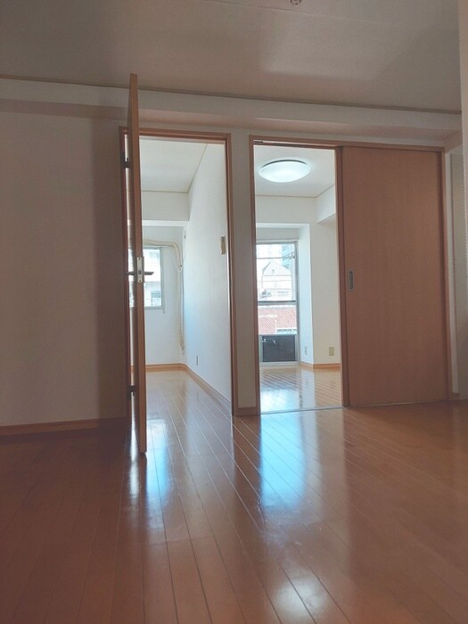 物件内観写真5　(居室)