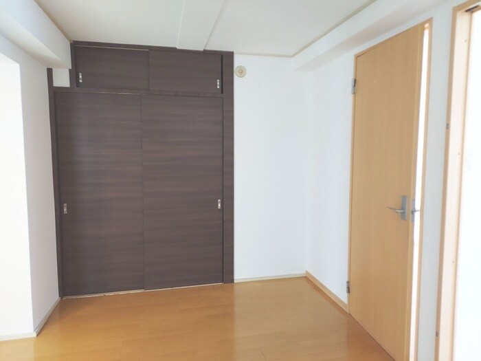 物件内観写真6　(居室)