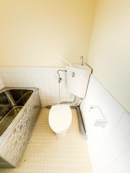 物件内観写真17　(トイレ)