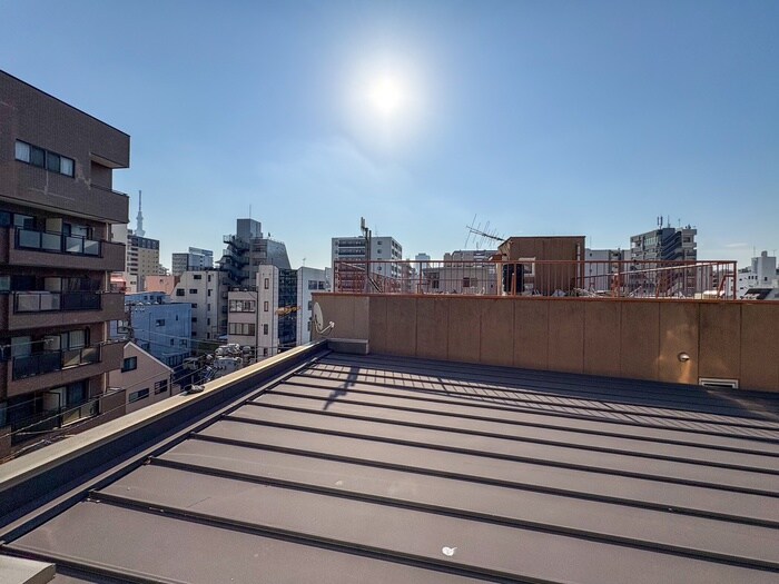 物件内観写真20　(室内からの展望)