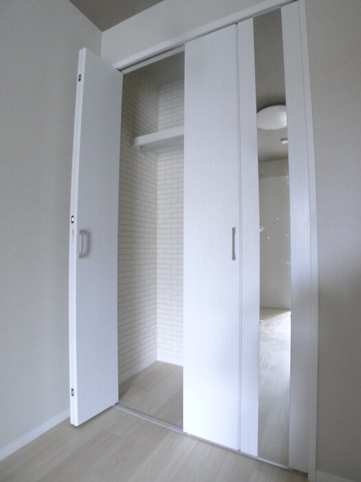 物件内観写真14　(収納)