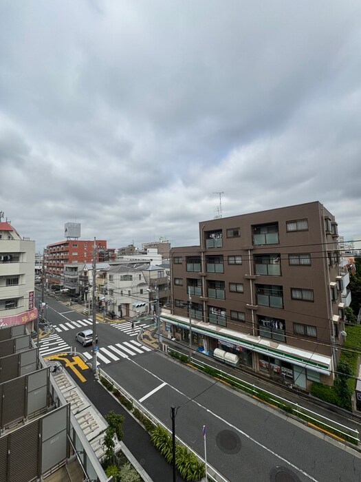 物件内観写真15　(室内からの展望)