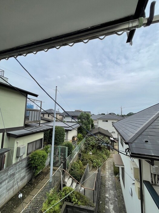 物件内観写真18　(室内からの展望)