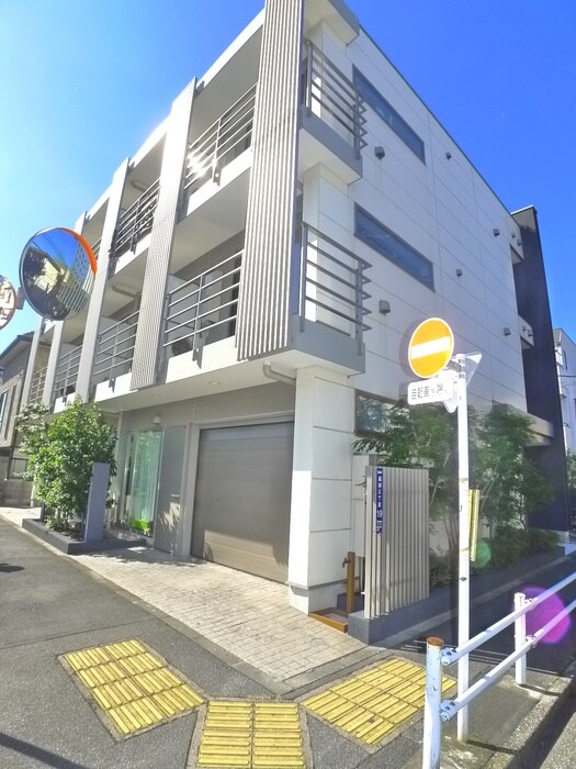 物件外観写真6　(外観写真)