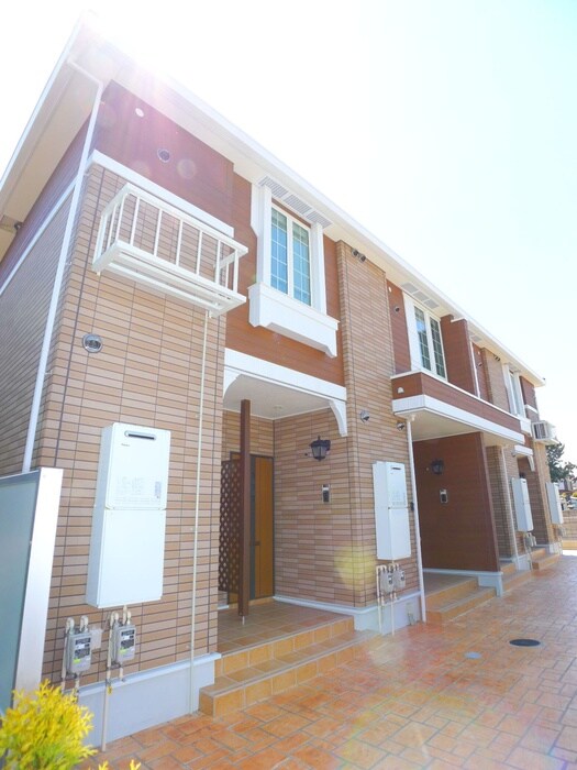 物件外観写真2　(外観写真)