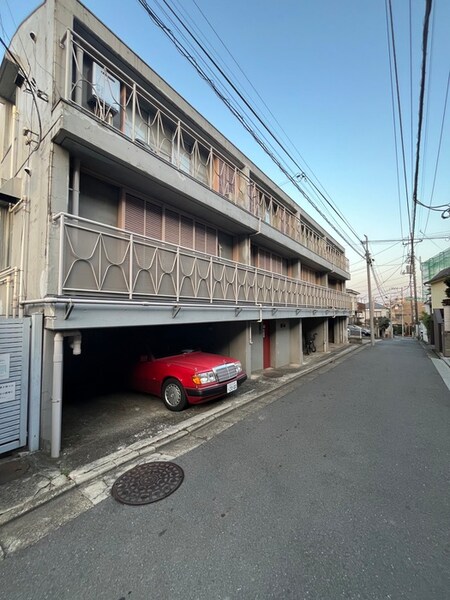 桜集合住宅アトリエ(102)外観写真