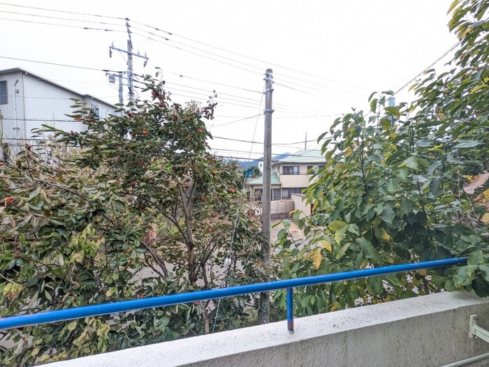 物件内観写真22　(室内からの展望)