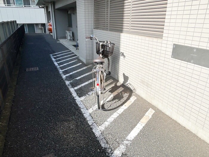 物件外観写真3　(周辺環境)