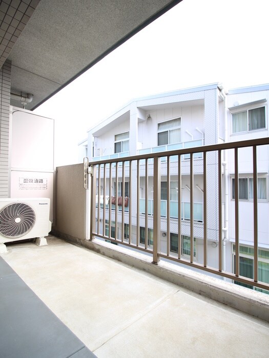 物件内観写真16　(ベランダ・バルコニー)