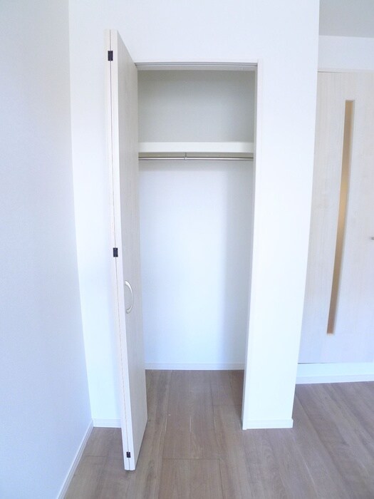 物件内観写真11　(収納)