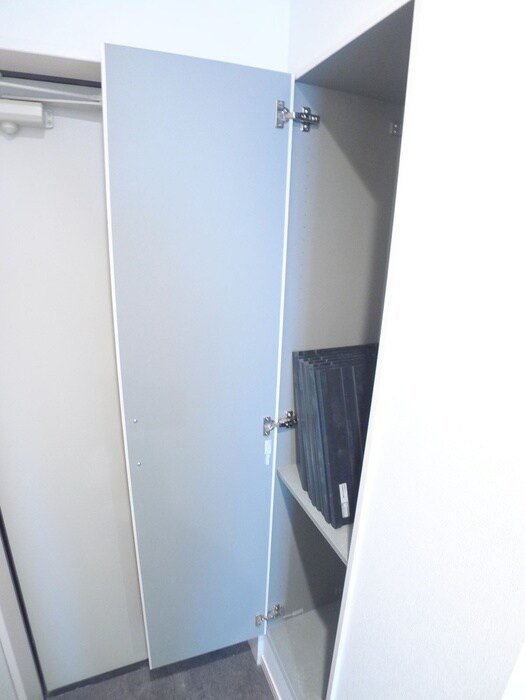 物件内観写真18　(靴箱)