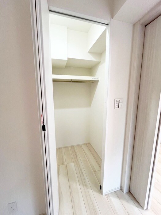 物件内観写真12　(収納)