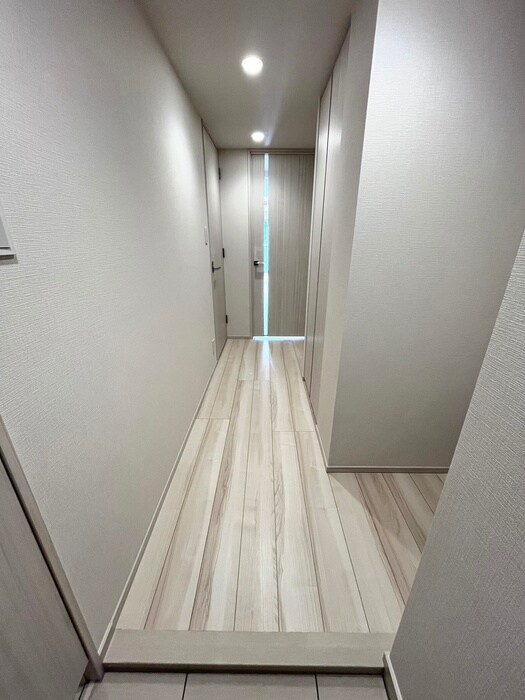 物件内観写真17　(廊下)