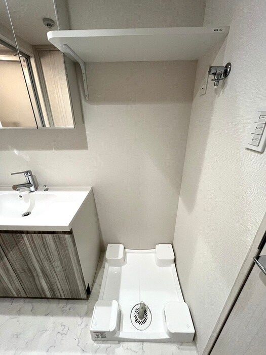 物件内観写真20　(洗濯機置場)