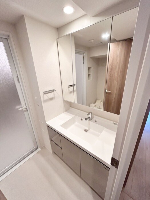 物件内観写真14　(洗面)