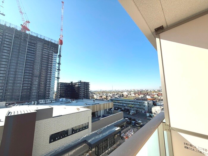 物件内観写真16　(室内からの展望)