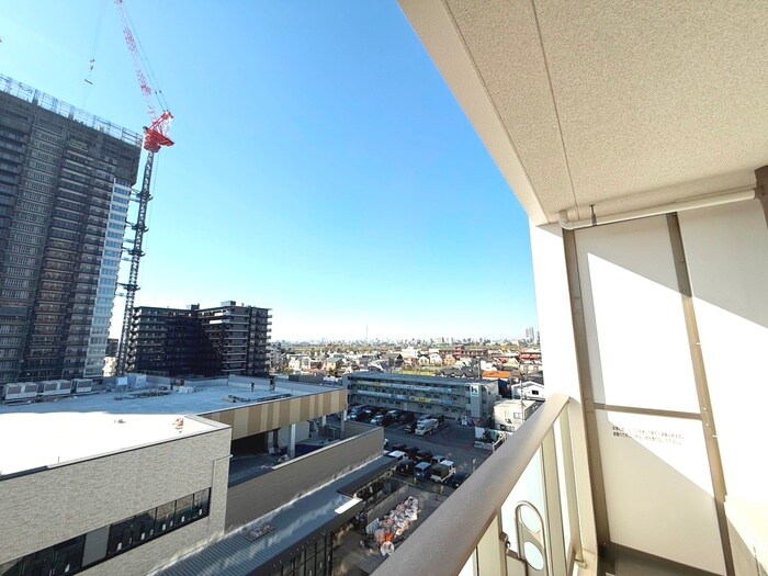 物件内観写真16　(室内からの展望)