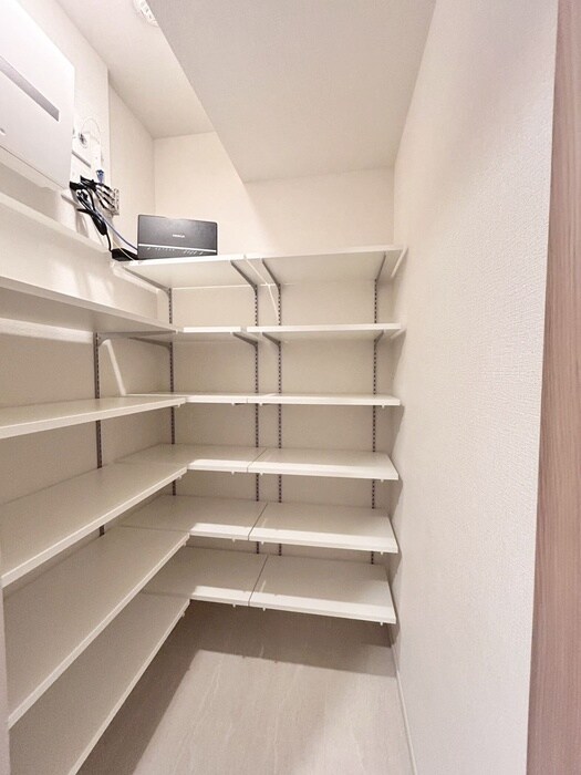 物件内観写真18　(靴箱)