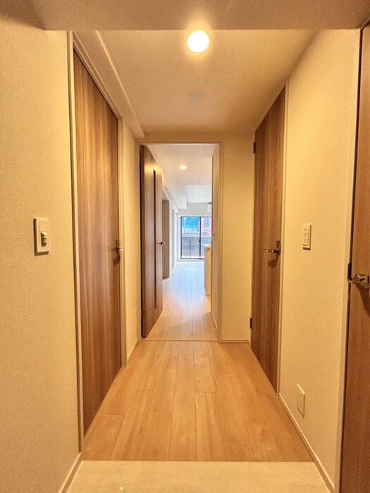 物件内観写真19　(廊下)