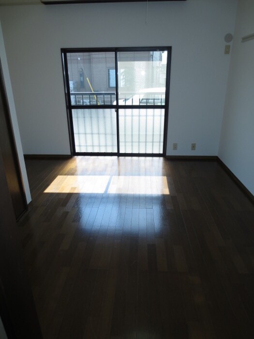 物件内観写真13　(居室)