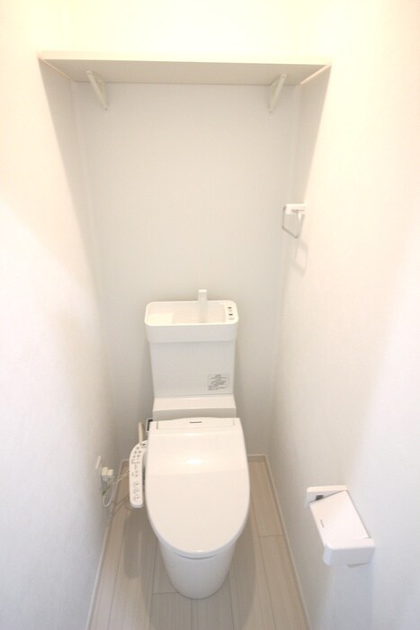 物件内観写真11　(トイレ)