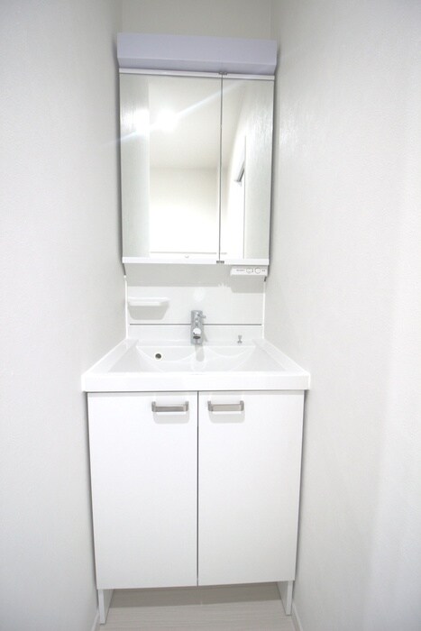 物件内観写真13　(洗面)