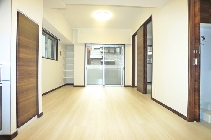 物件内観写真8　(居室)