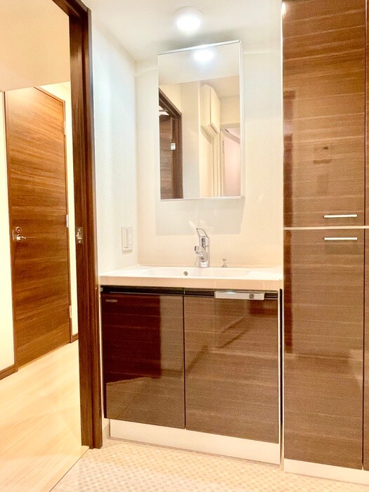 物件内観写真11　(洗面)