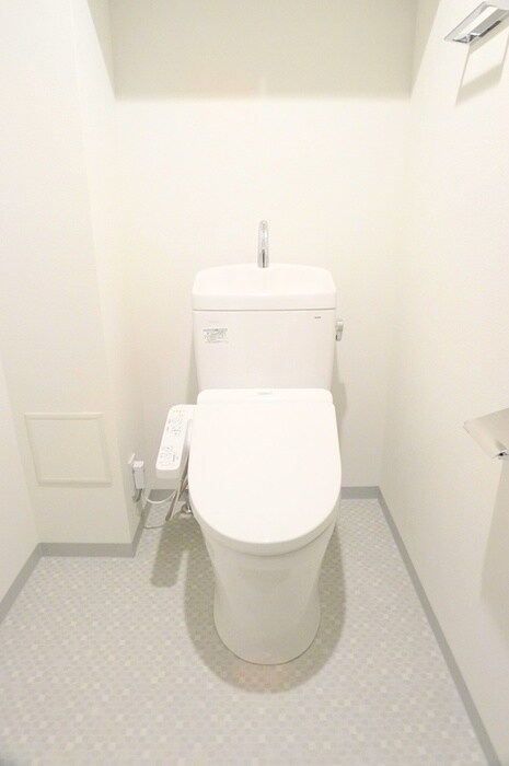 物件内観写真14　(トイレ)