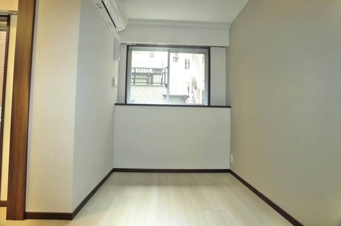 物件内観写真18　(居室)