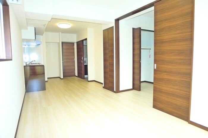 物件内観写真21　(居室)