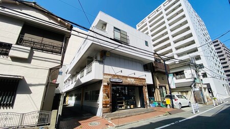 小室ビル外観写真