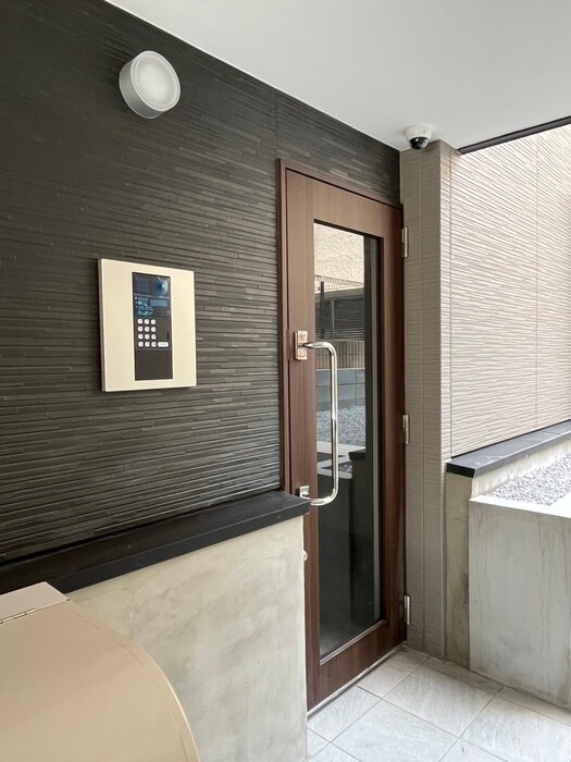 物件外観写真6　(建物設備)