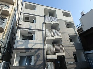 プリマヴェリーナ外観写真